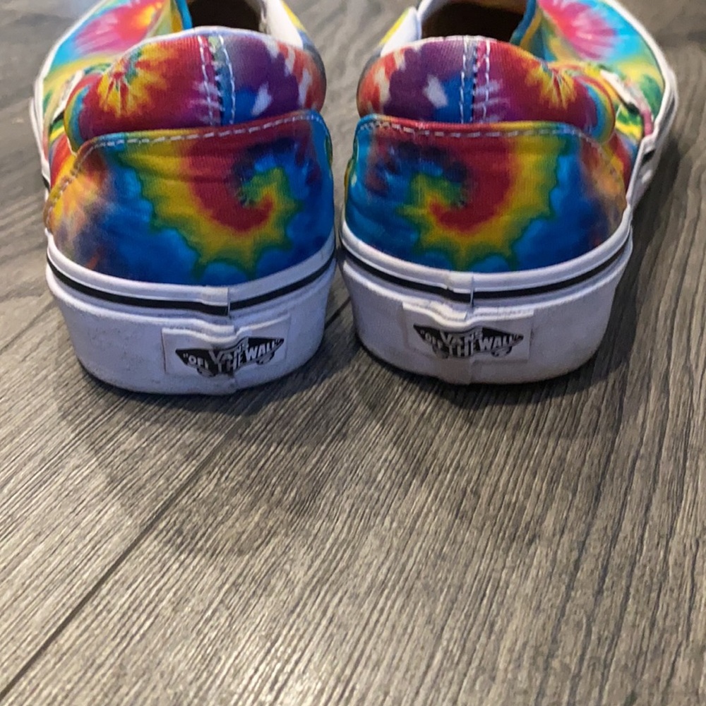 Vans - Picture 3 of 4